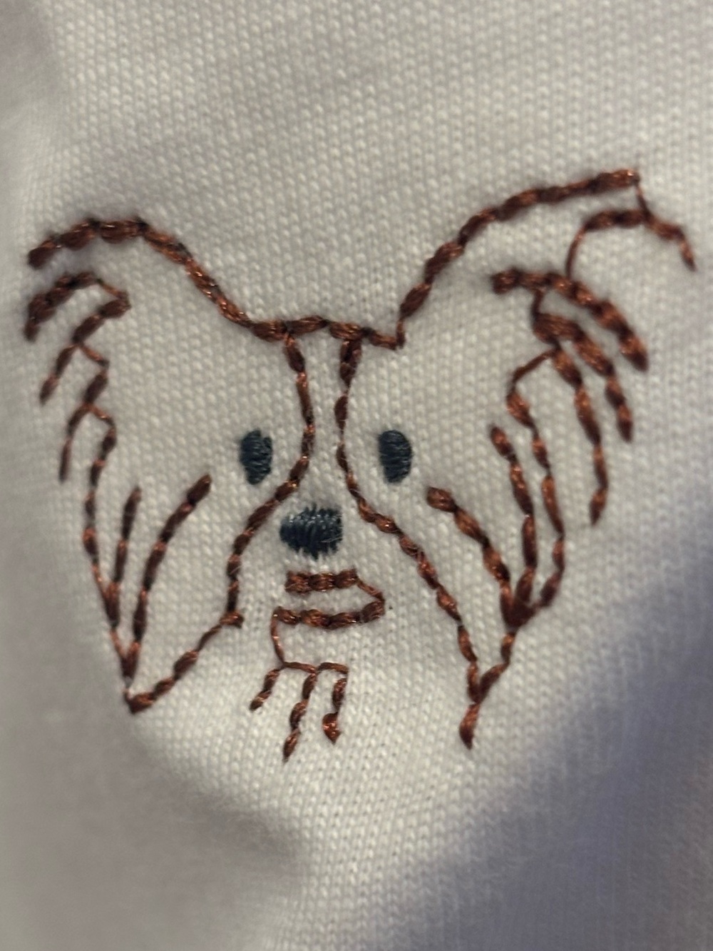 NWT Embroidered Dog Graphic Tee - Red & Gold Stitch- S - Picture 11 of 16